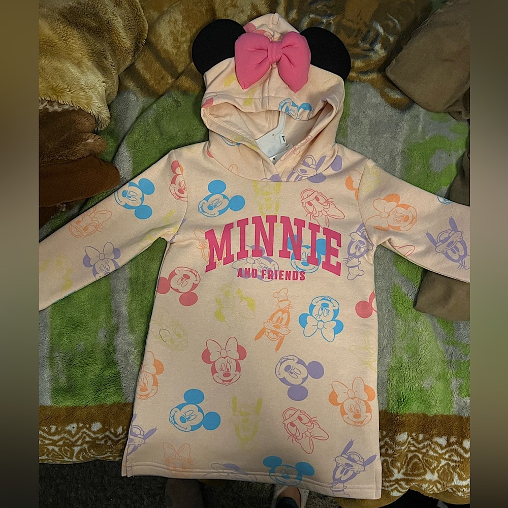 H&M sweater dress. Size 1 1/2 - 2T